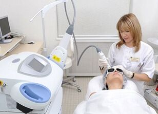 pros and cons of fractional facial skin rejuvenation with a laser